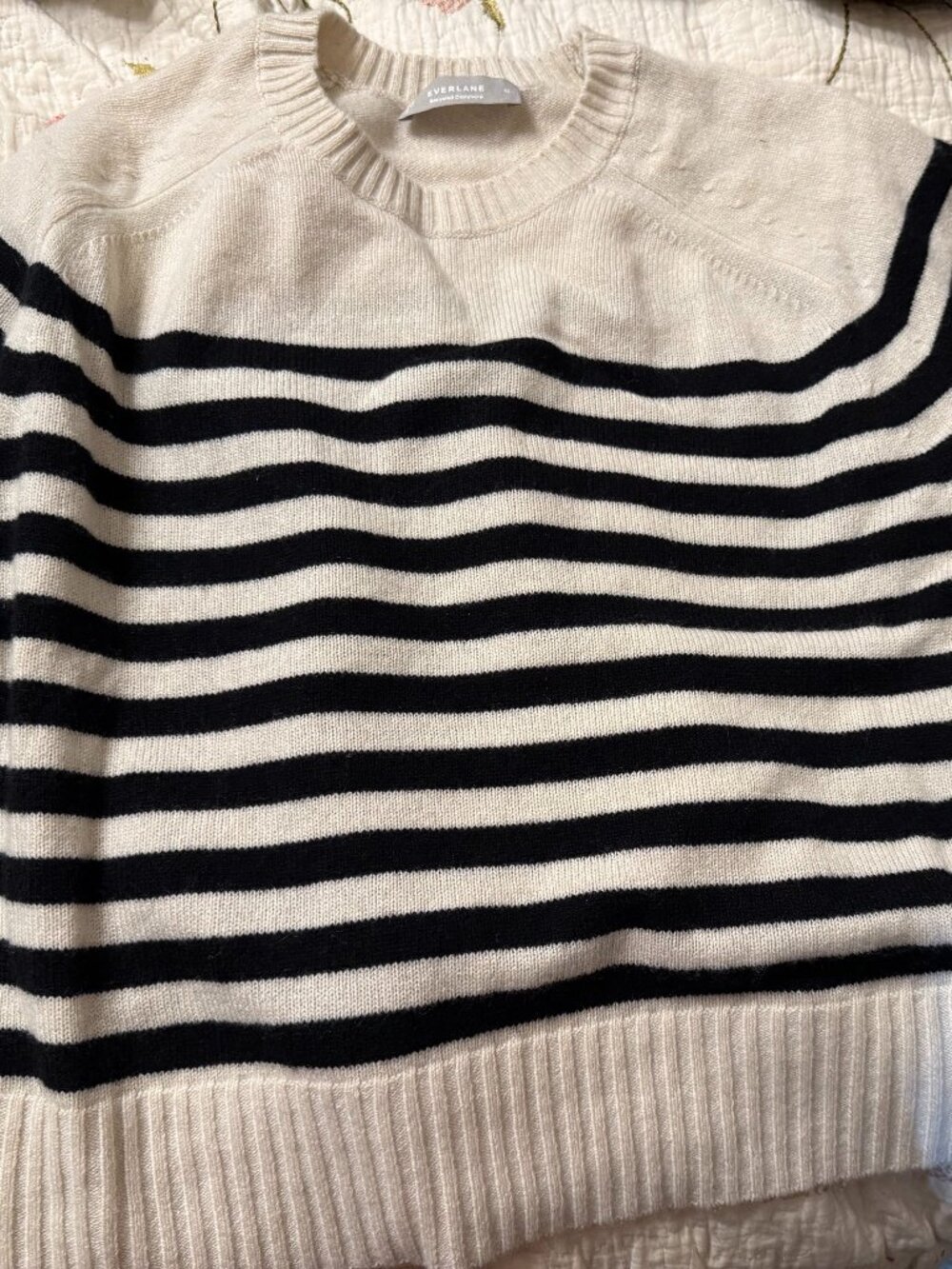 Everlane Boxy Cashmere Sweater